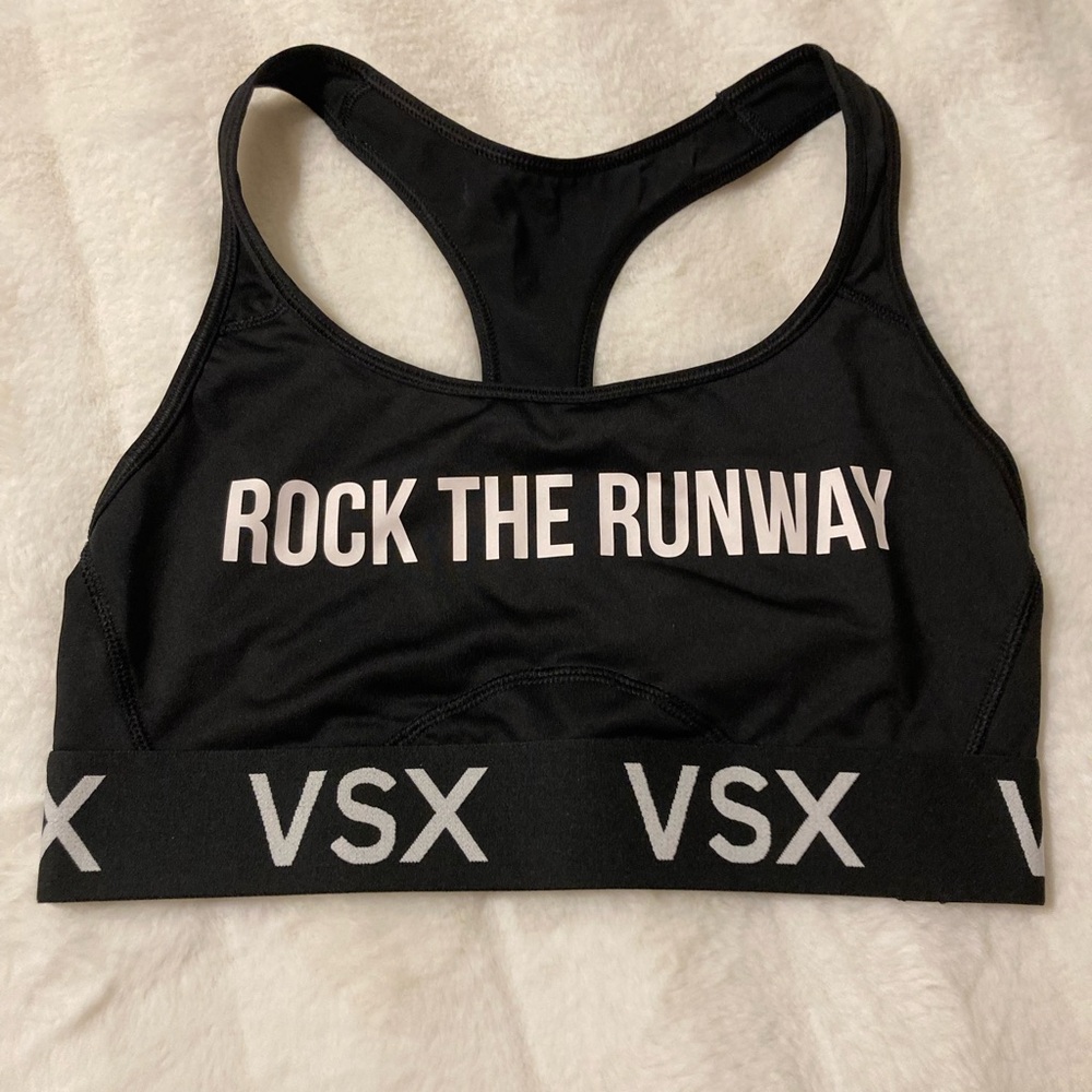 NEW VS Rock The Runway sports bra
